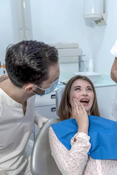 Best Emergency Wisdom Tooth Extraction in Sandia Knolls, NM